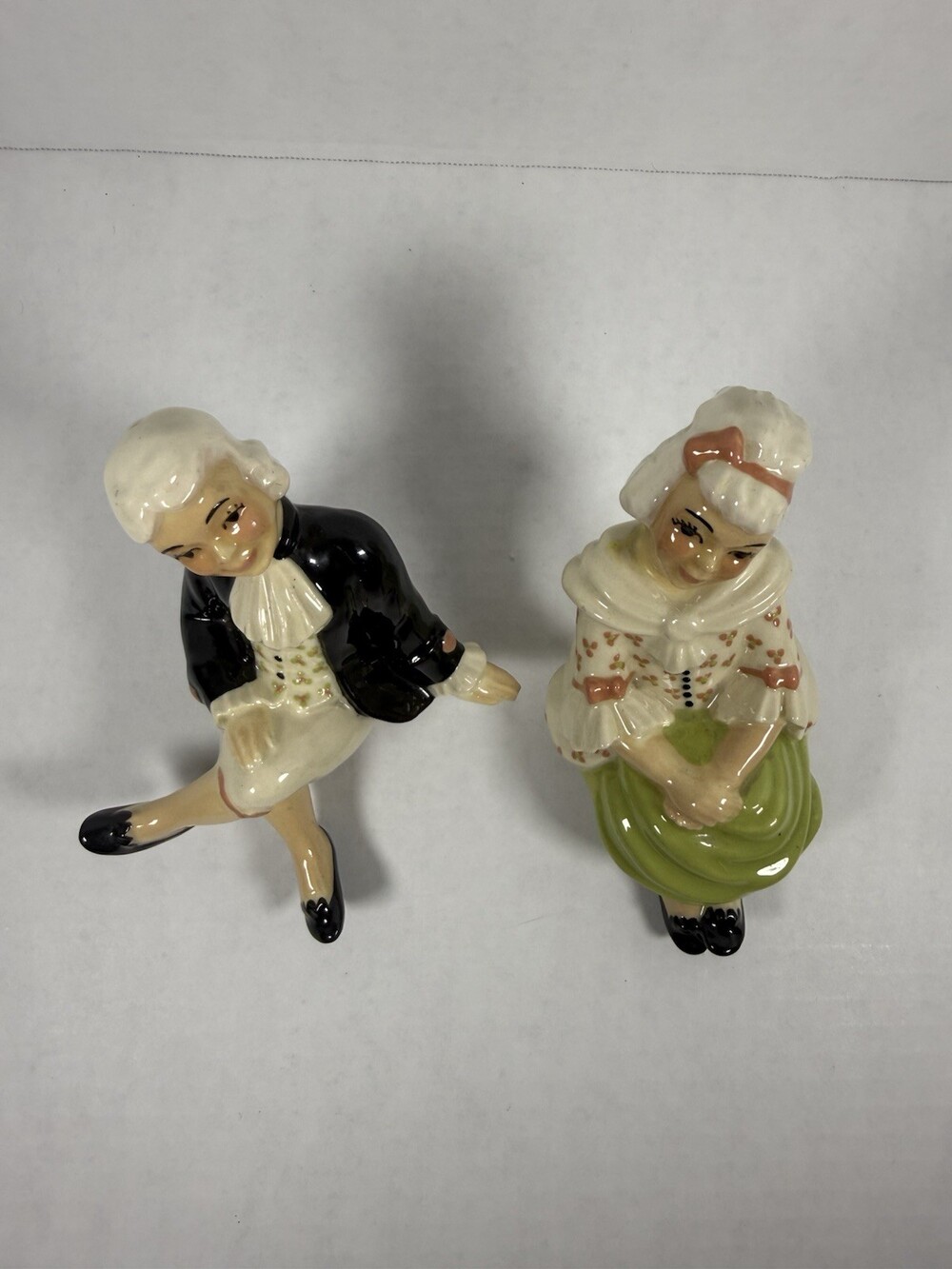 Vintage Ceramic Arts Studio Madison WI Colonial Couple Figurine Set